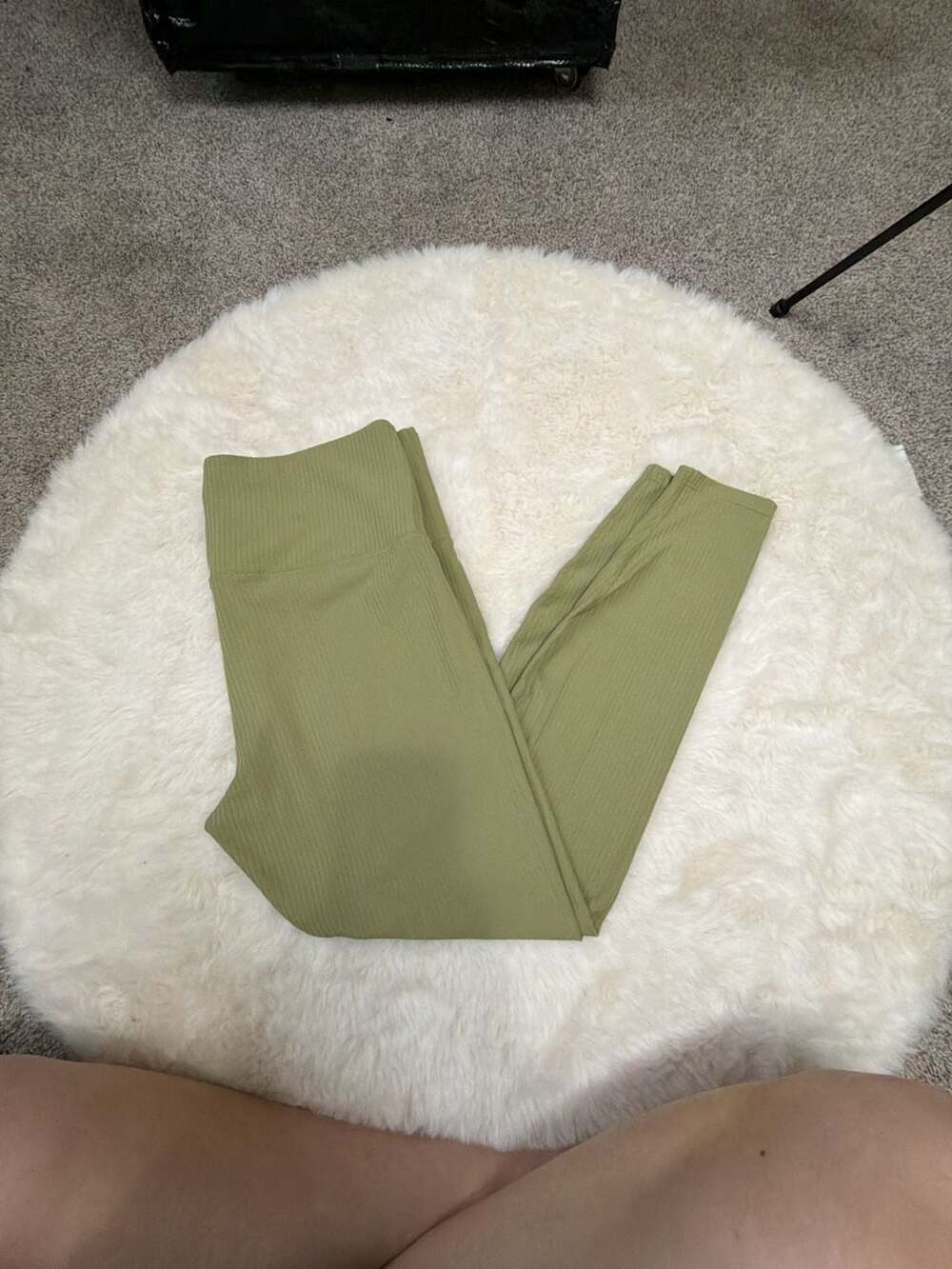 All In Motion Ribbed Legging in Olive Green